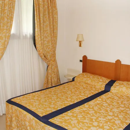 Front Le Corti Del Lago-4 By Interhome Semesterbostad